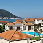 Pera - Pera Ex Maistros * Skopelos stad