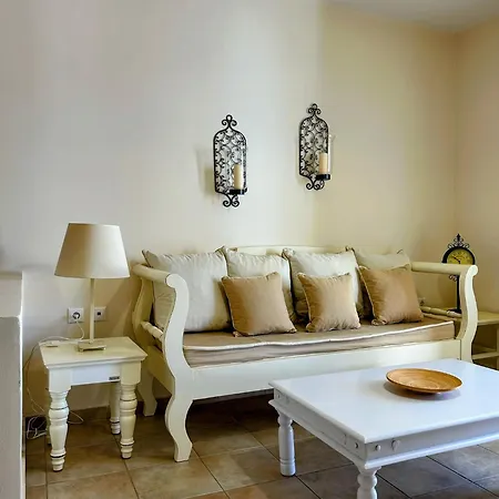 Pera - Pera Ex Maistros Skopelos Town