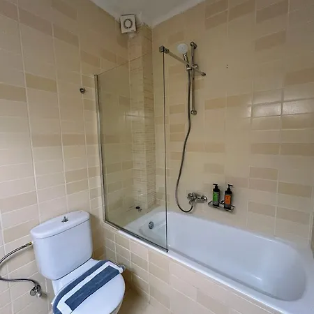 Pera - Pera Ex Maistros Apartment *