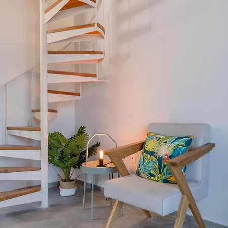 Pera - Pera Ex Maistros 公寓 *