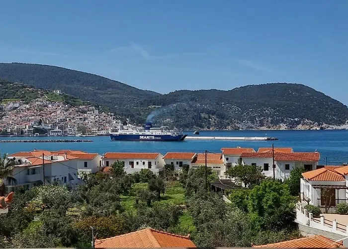 Péra - Péra Ex Maistros